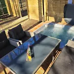 Parkcity Spa Domek Z Jacuzzi W Parku Slaskim
