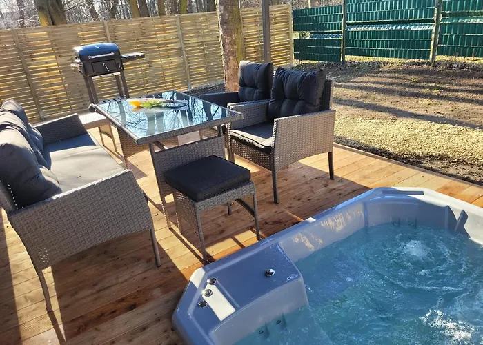 Parkcity Spa Domek Z Jacuzzi W Parku Slaskim