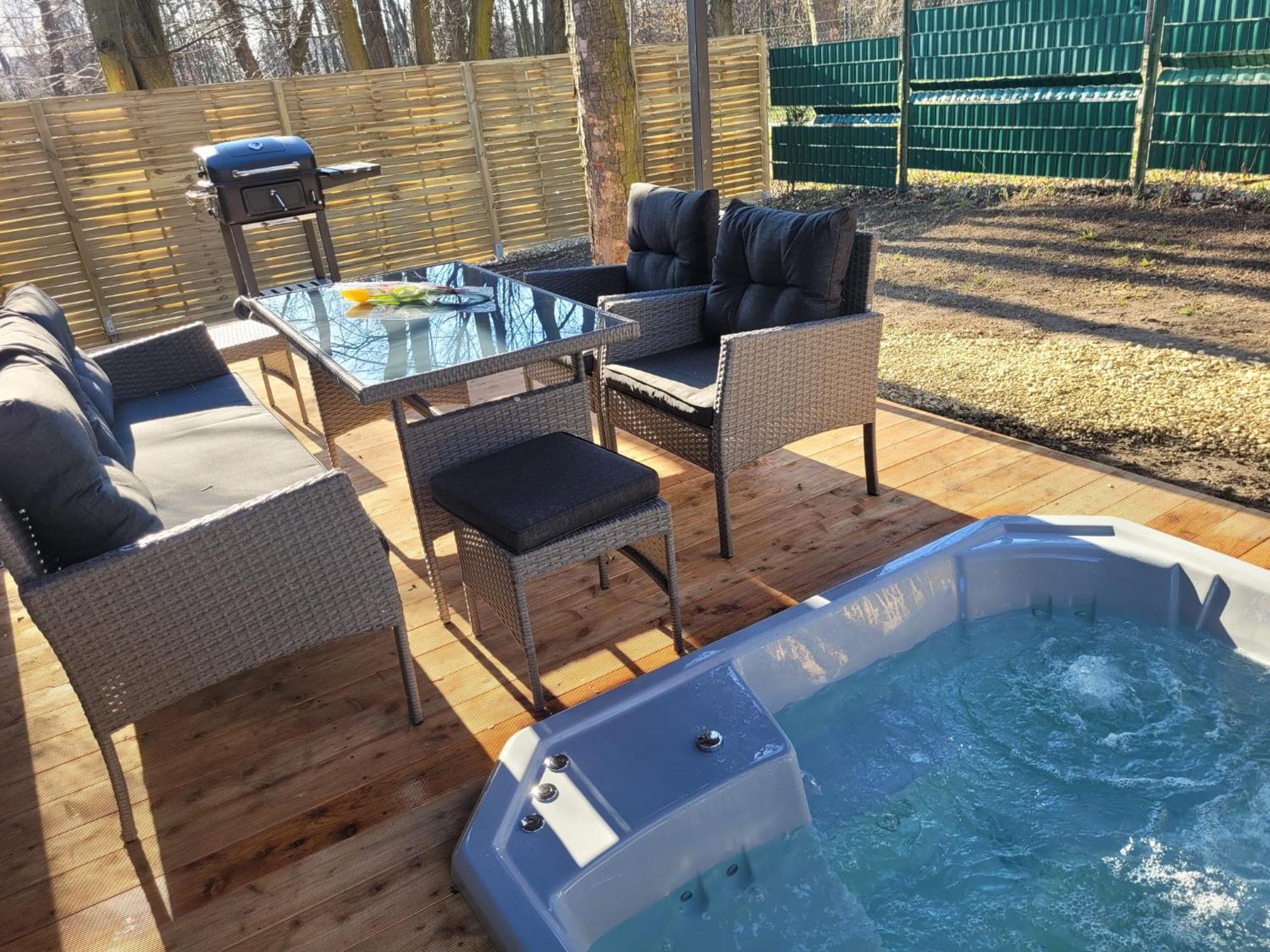 Parkcity Z Jacuzzi W Parku Slaskim Willa Katowice